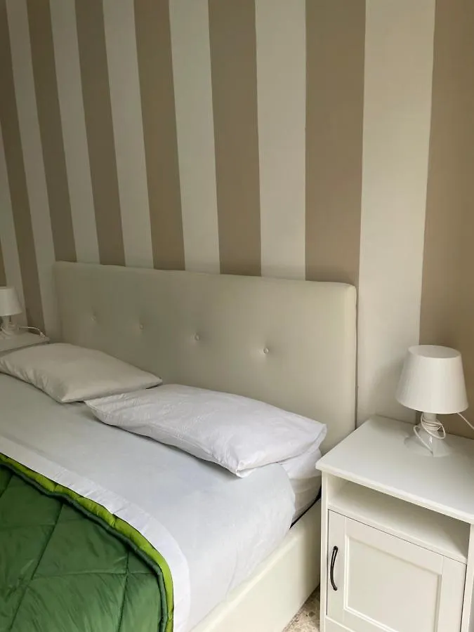 A Cas E Vicenz Bed & Breakfast Naples Italy